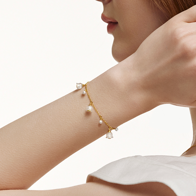 Blossom Lily of the Valley Bracelet with Freshwater Pearl