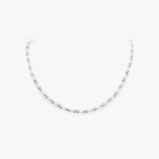Light Traces Freshwater Pearl Necklace