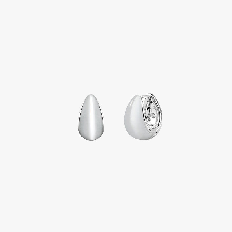 Cat’s Eye Glass Earrings