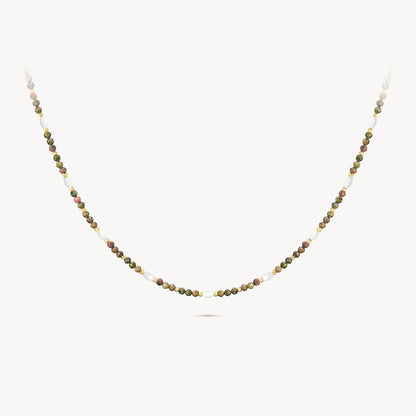 Variegated Green Stone Bead Necklace