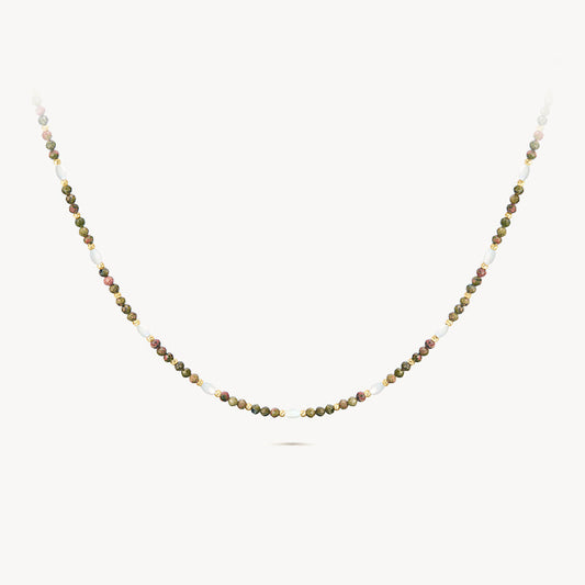 Variegated Green Stone Bead Necklace