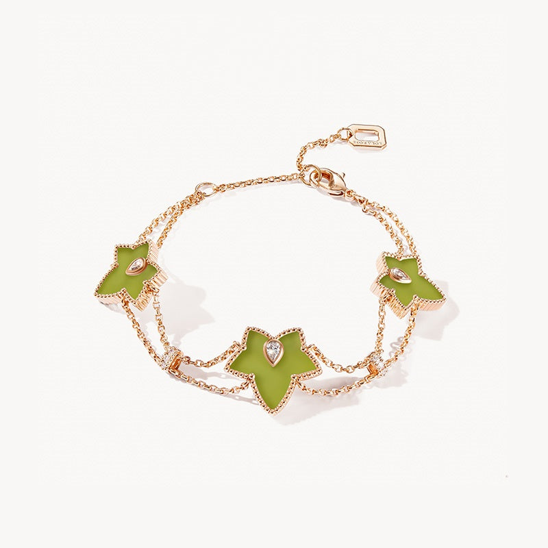 Ivy Green Onyx Three-Leaf Bracelet
