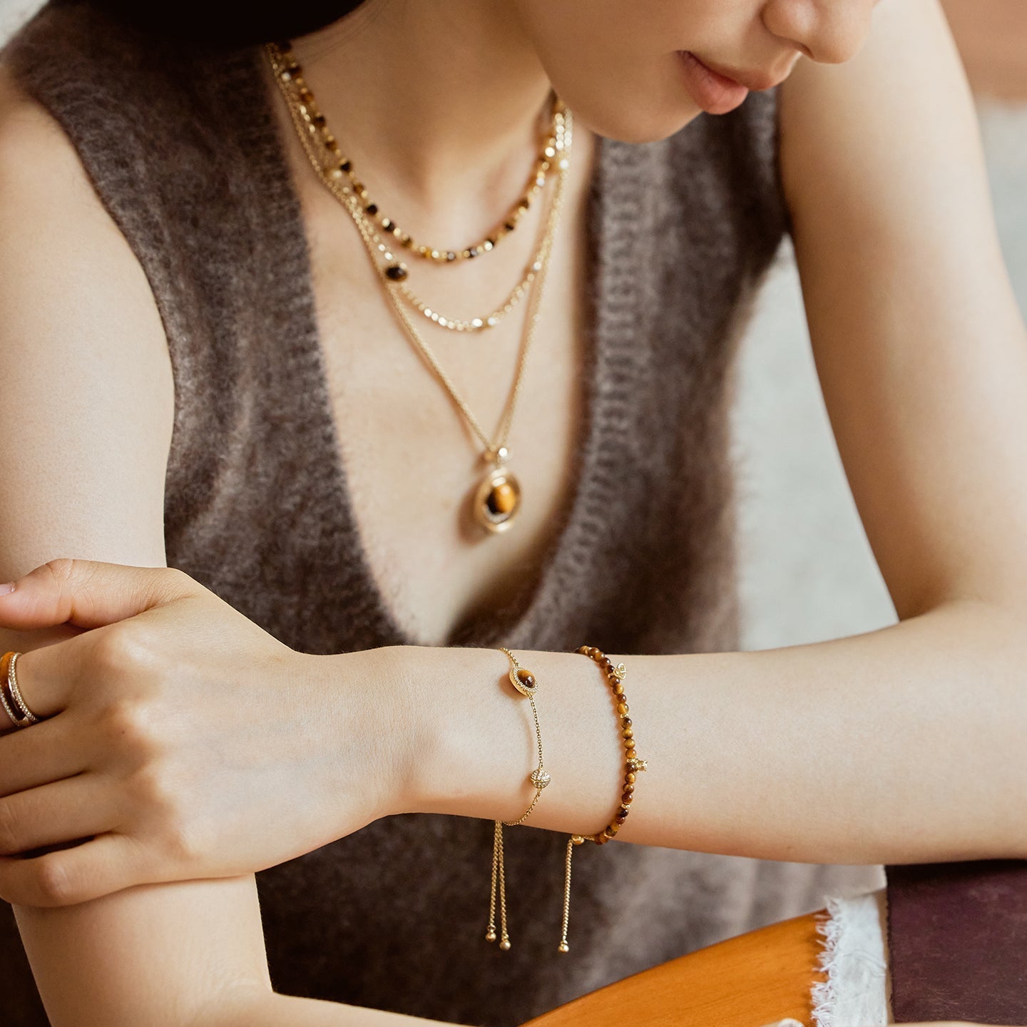New Heliocentric Tiger’s Eye Necklace Gift Set